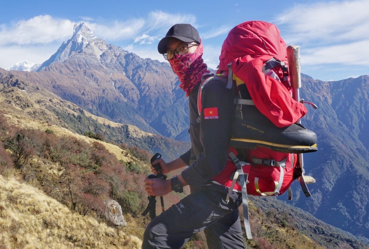 Nghi van ve mot nguoi Viet tu nhan chinh phuc dinh nui 6.812 m o Nepal hinh anh