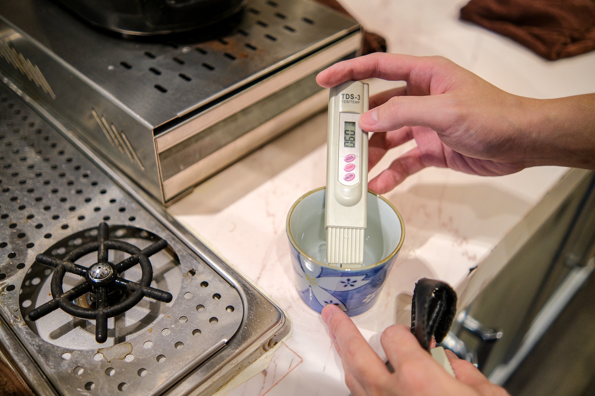 ha noi mo cua tro lai anh 8