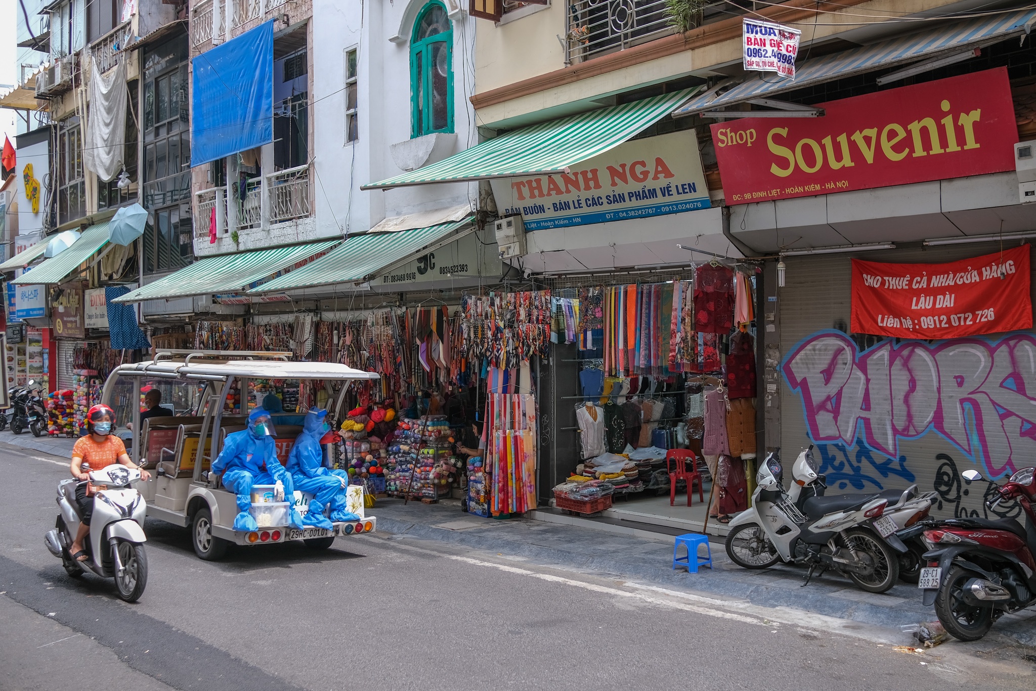 hang luu niem pho co anh 13