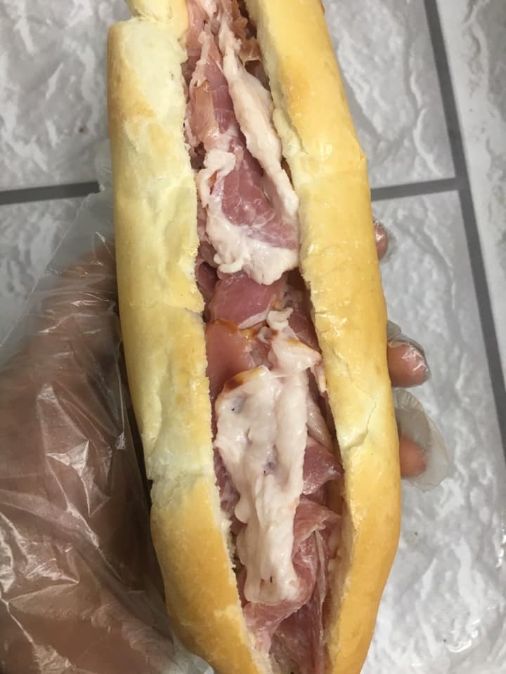 banh mi thit song anh 1