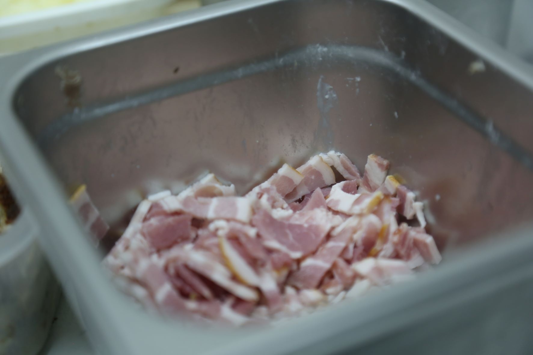 banh mi thit song anh 2