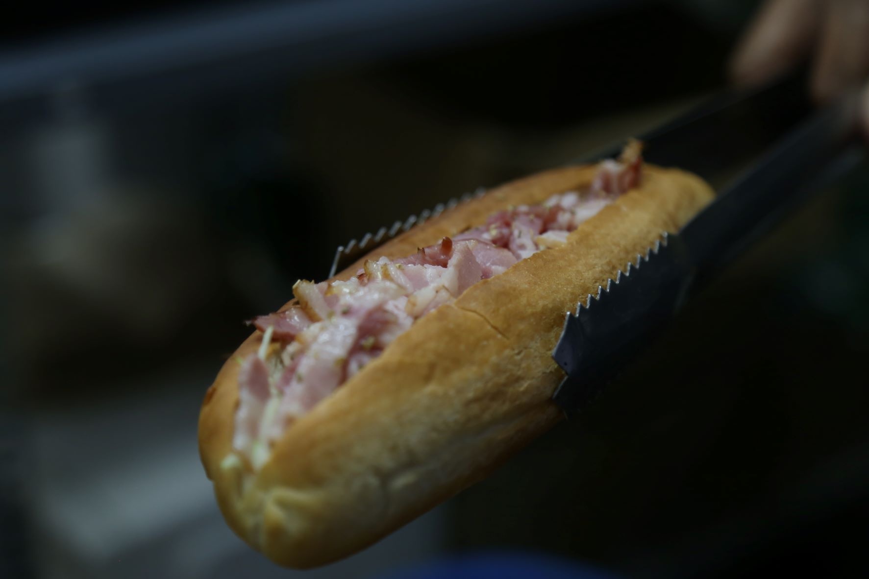 banh mi thit song anh 3