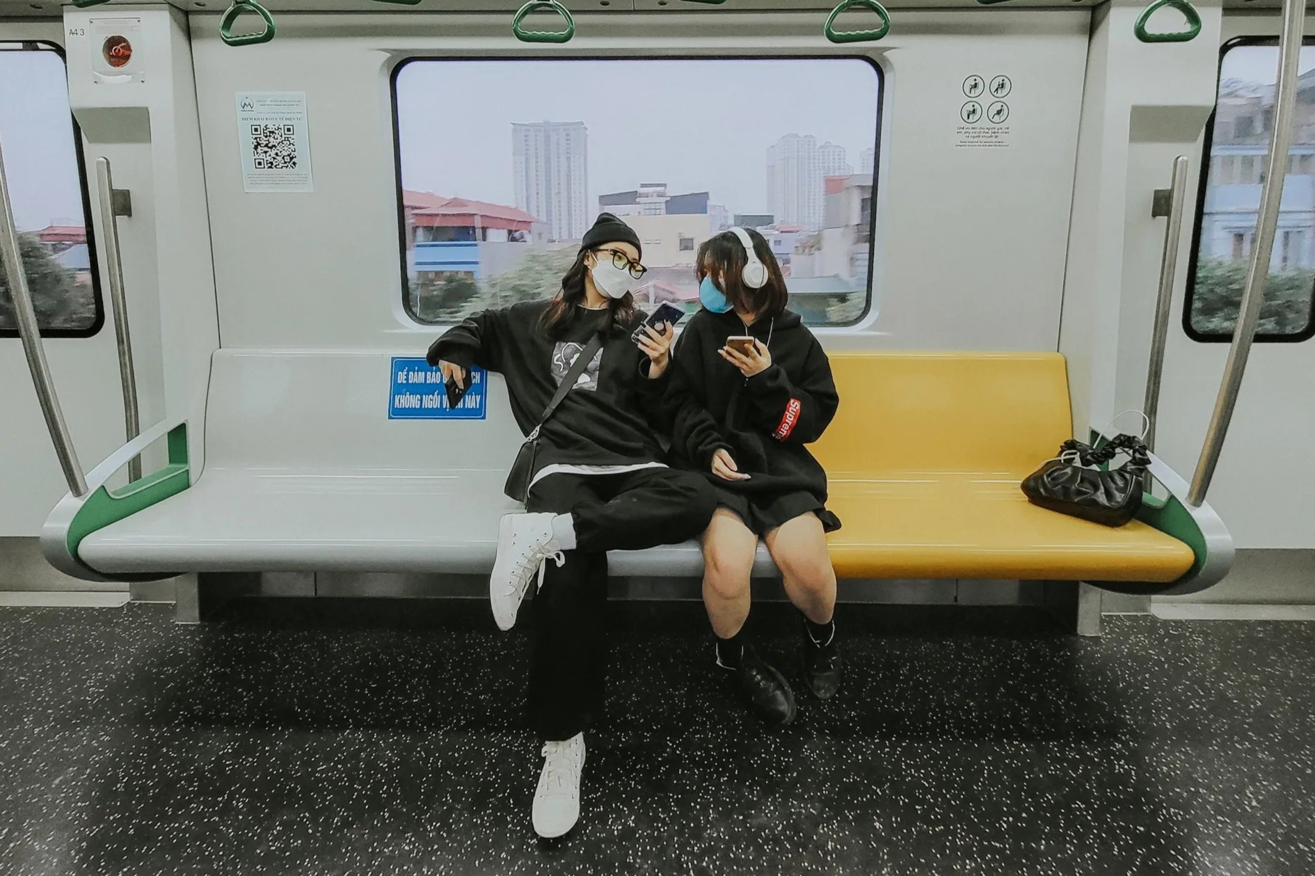 Lan dau toi thu tau dien Cat Linh - Ha Dong sau 2 tuan hinh anh