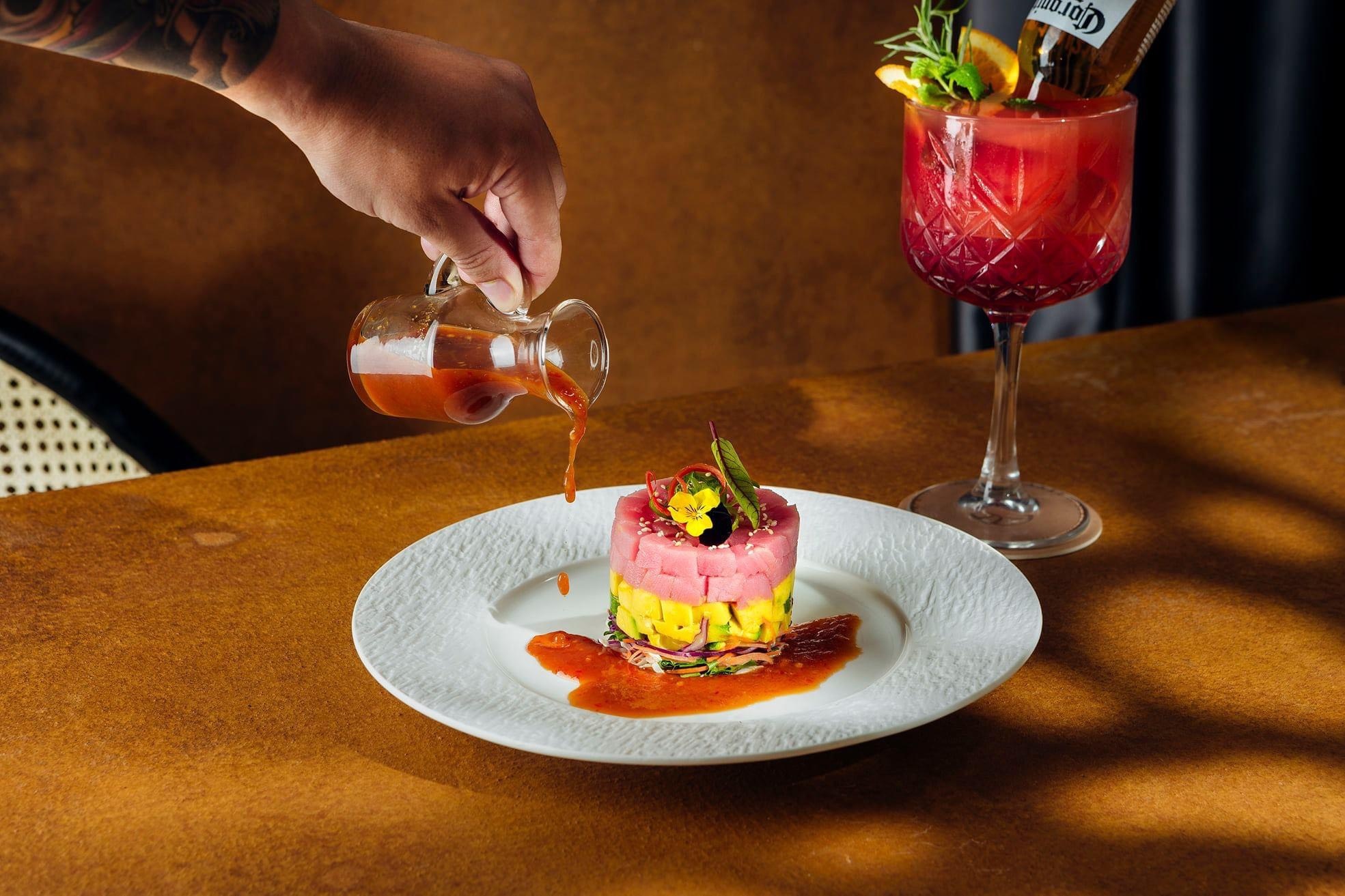 Kiem tien ty tu nghe setup nha hang hinh anh