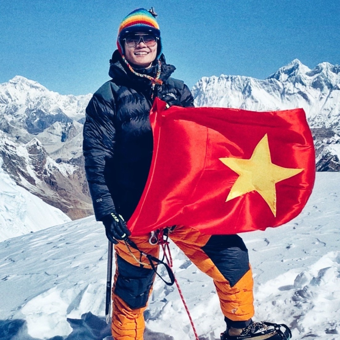 chi phi leo nui anh 5