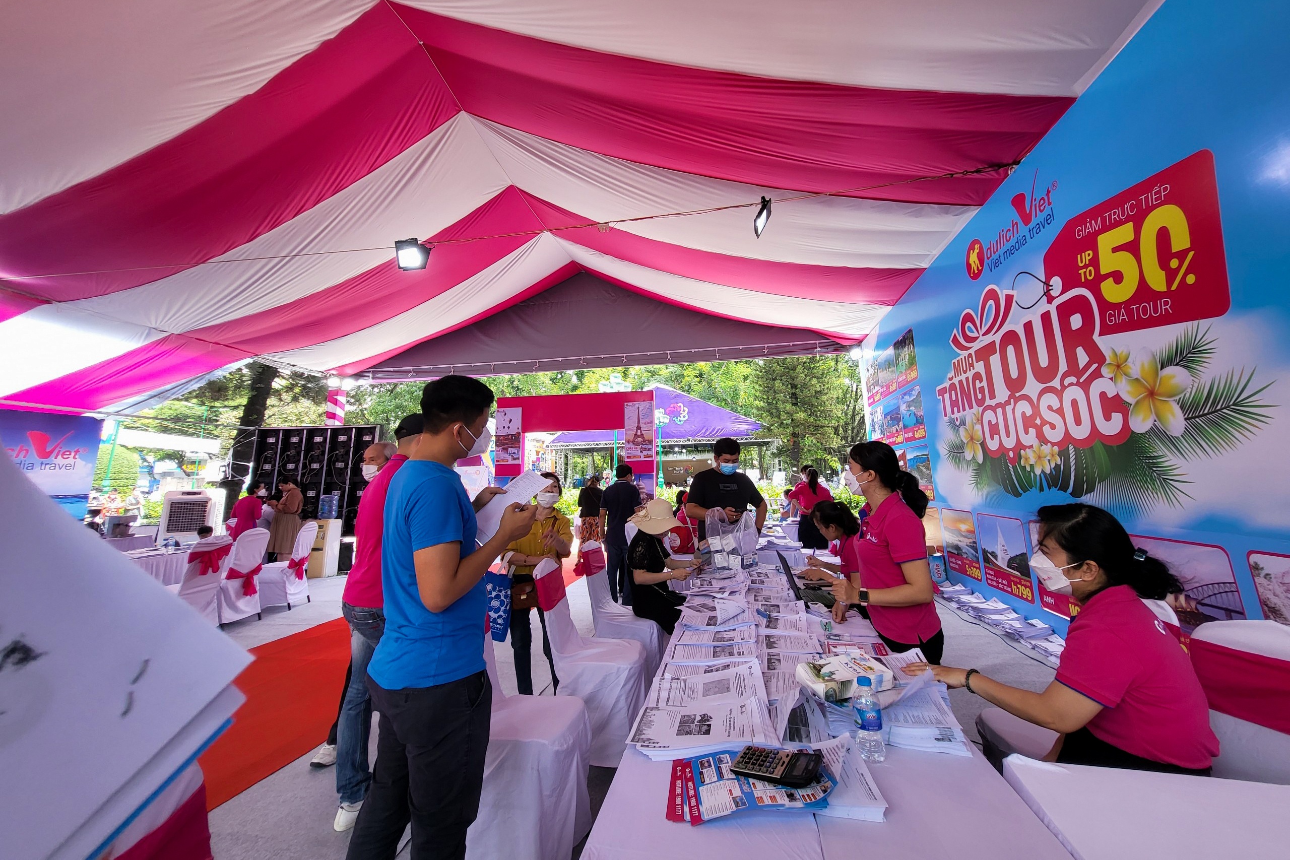 ngay hoi du lich tp hcm anh 2