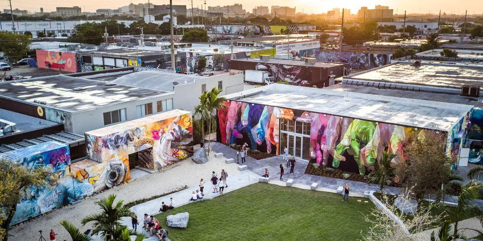 elon musk ngoai tinh anh 1