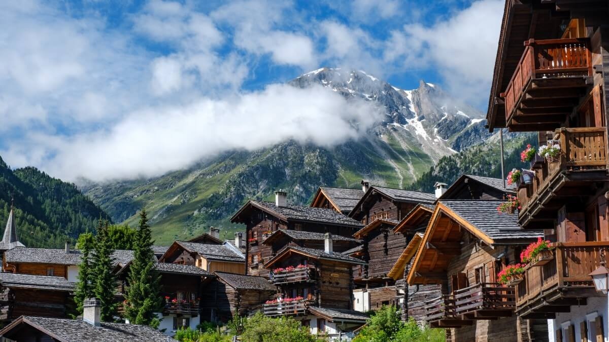 du lich thuy si anh 4