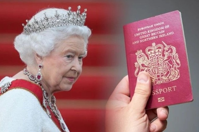 Nu hoang Elizabeth II khong co ho chieu hinh anh