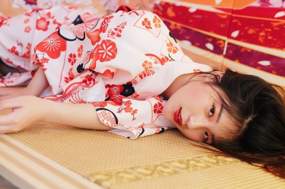 Du khach Nhat hanh xu hoan hao hinh anh