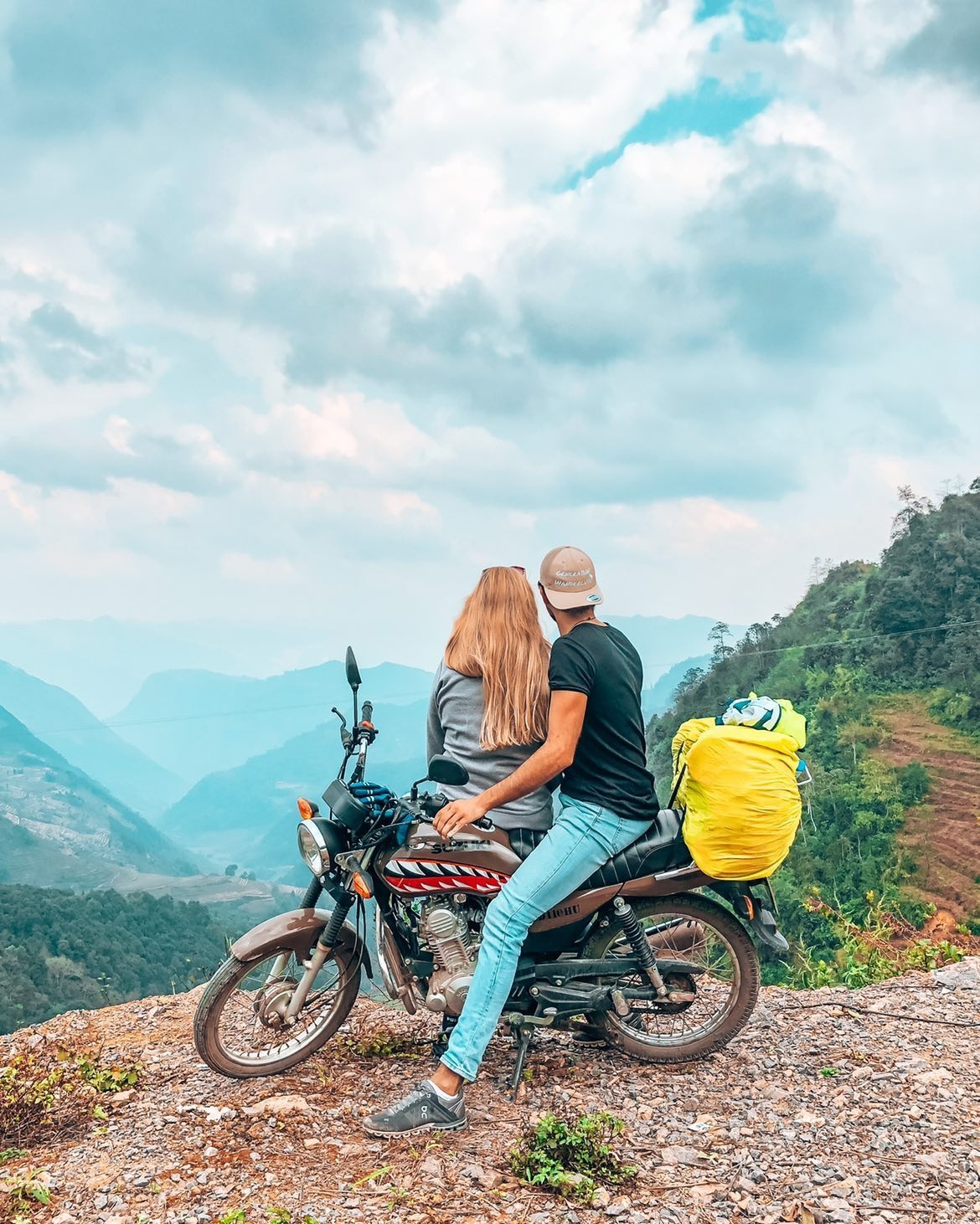 khach nuoc ngoai anh 2