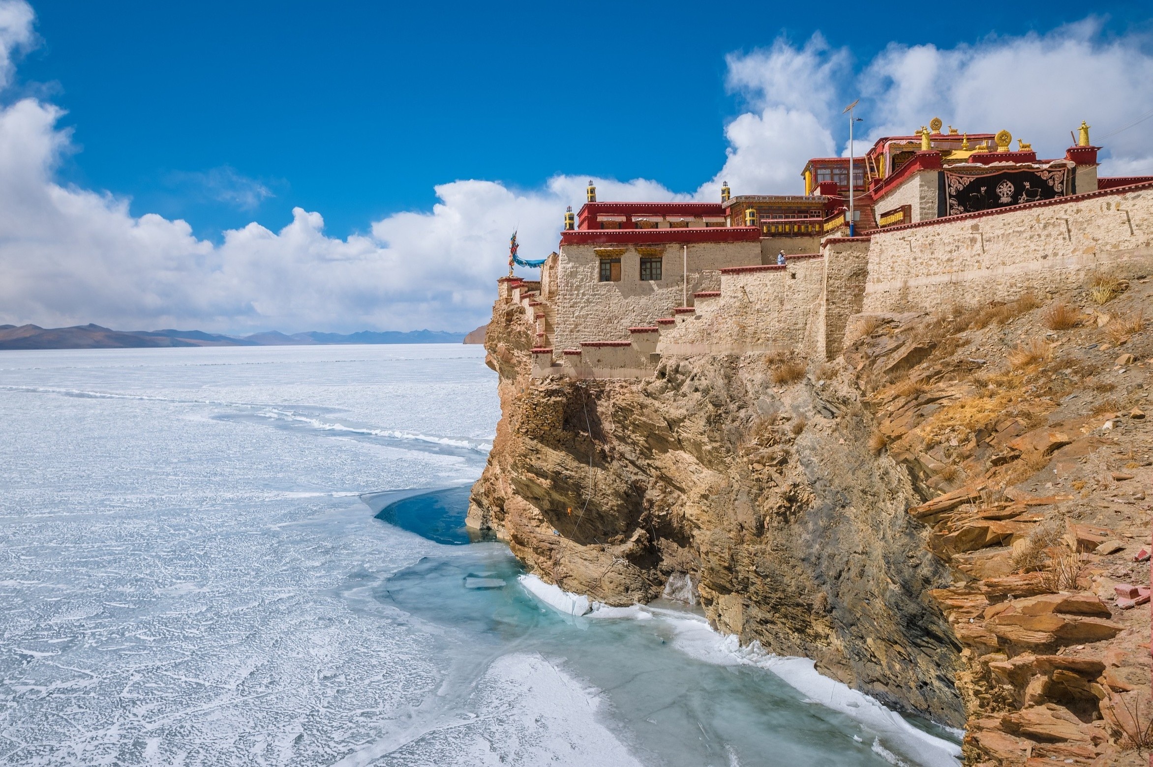 Ngoi lang thieu oxy o Tay Tang hinh anh