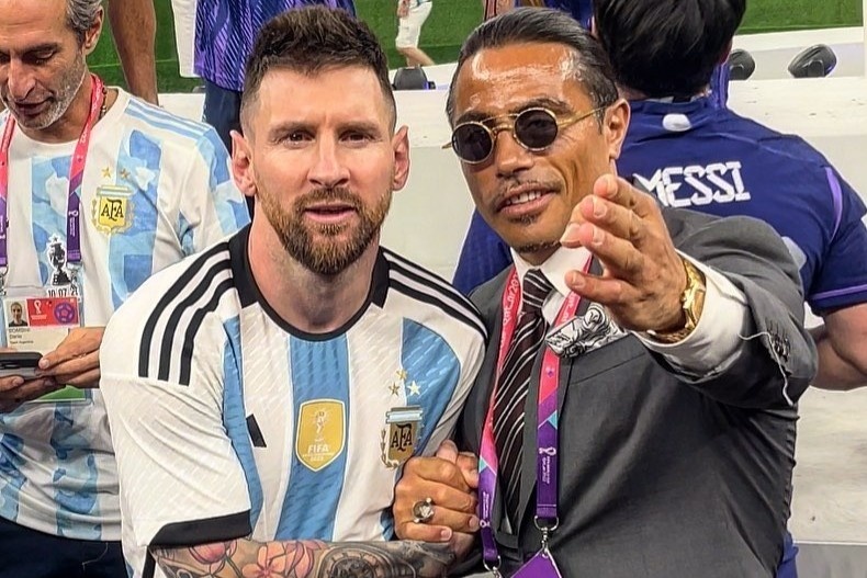 Chu tich FIFA va nhieu sao den nha hang 'thanh rac muoi' dip World Cup hinh anh