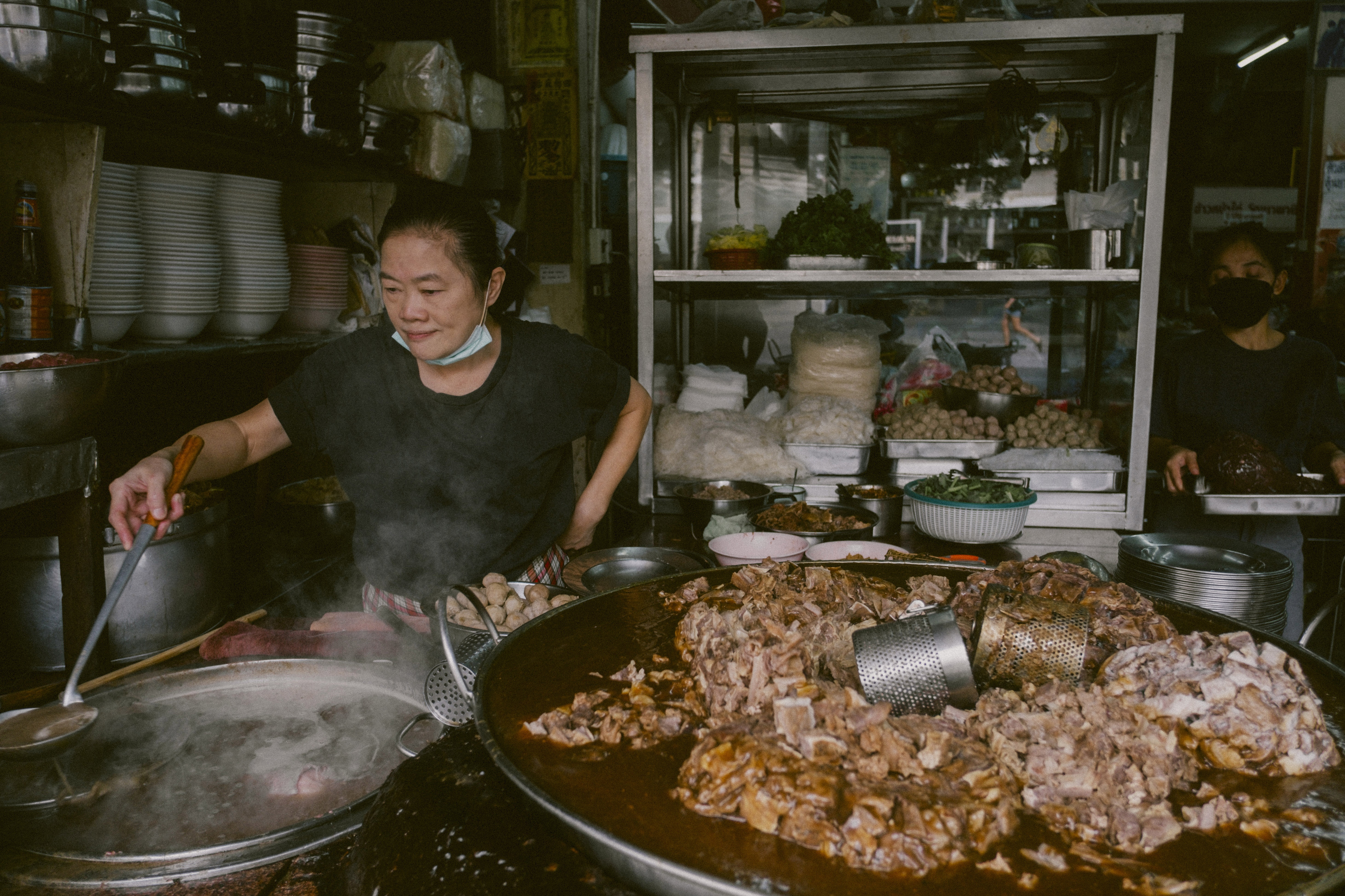 Tet di Thai Lan vi ve may bay TP.HCM - Ha Noi dat hinh anh