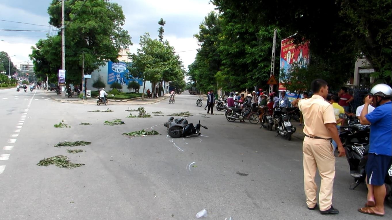 Gây tai nạn chết người rồi bỏ trốn ảnh 1 Gay tai nan chet nguoi roi bo tron anh 1