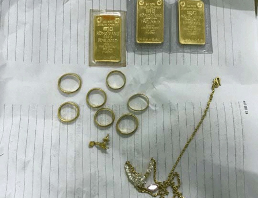 10X giup viec cuom 6,5 cay vang cua chu hinh anh