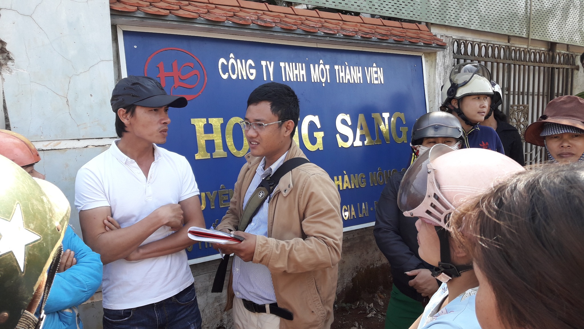 Vỡ nợ hàng chục tỷ tại Gia Lai ảnh 2 Vo no hang chuc ty tai Gia Lai anh 2