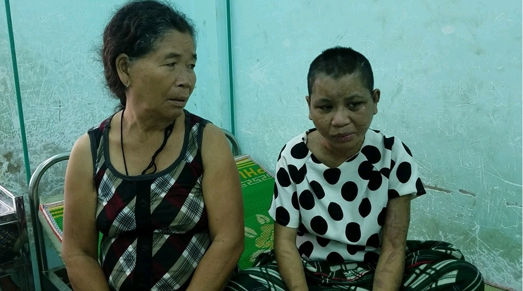 Vu tra tan nguoi lam thue: Bo truong Lao dong de nghi khoi to hinh anh