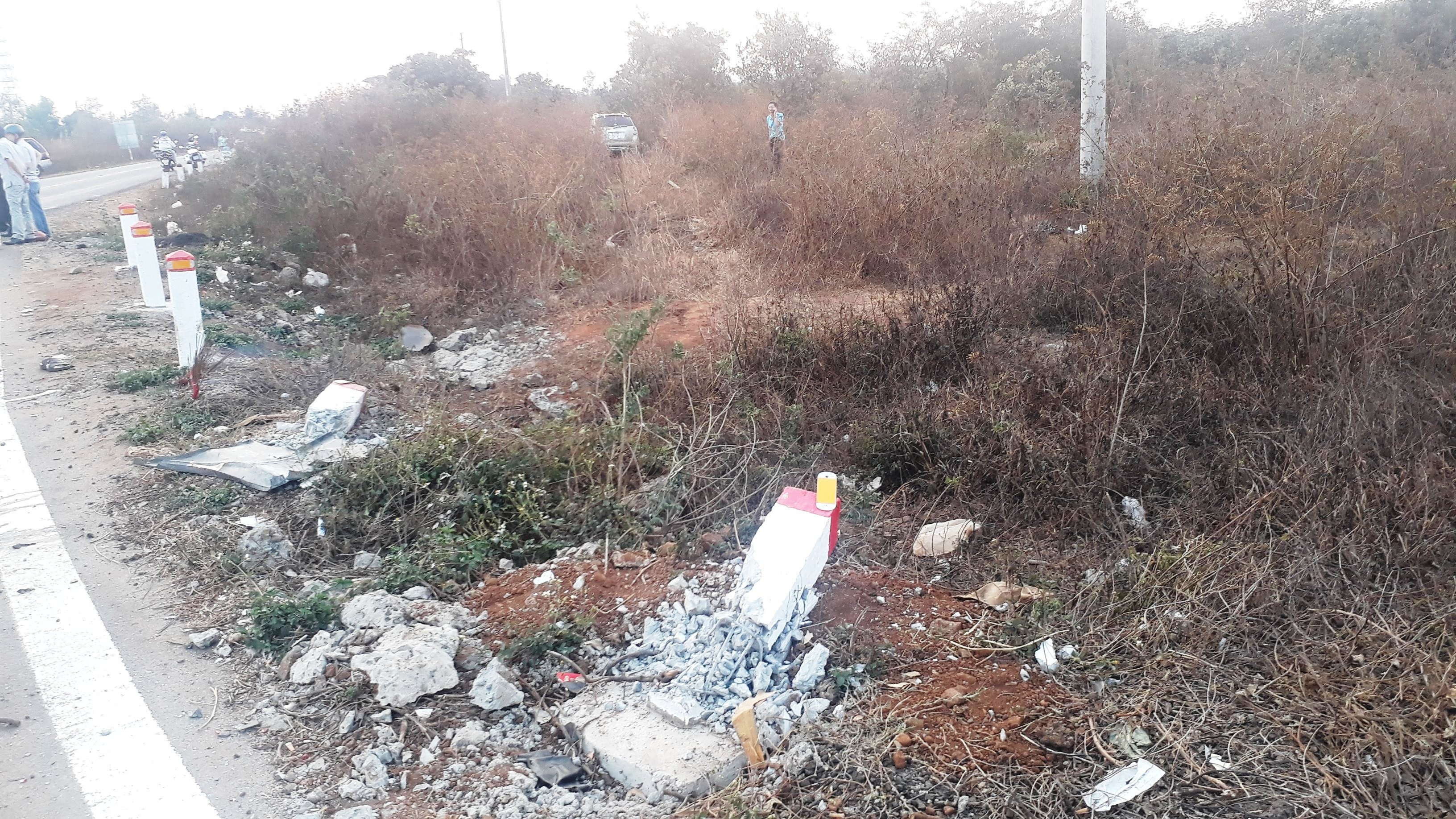 Vụ tai nạn khiến 3 người tử vong ảnh 1 Vu tai nan khien 3 nguoi tu vong anh 1