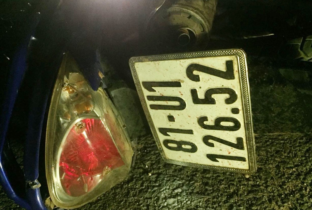 Đấu đầu ôtô, 2 nam thanh niên tử vong ảnh 1 Dau dau oto, 2 nam thanh nien tu vong anh 1