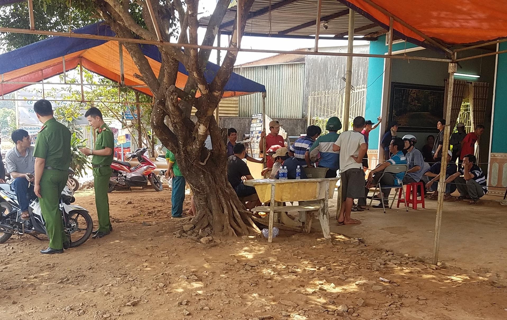 9X giet nguoi dan ong 49 tuoi roi doa dung dao tu tu hinh anh