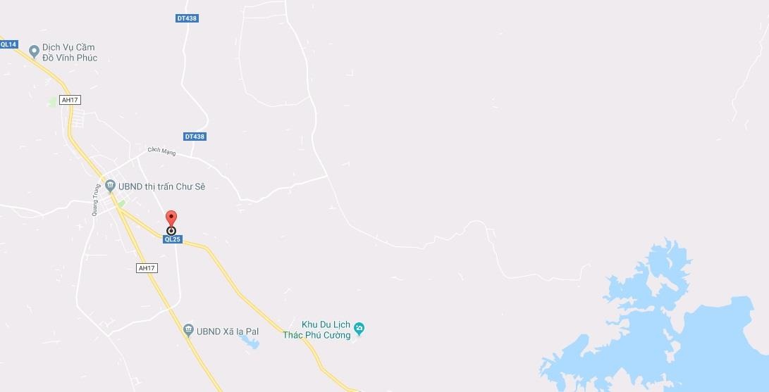 Hai xe khách đấu đầu ảnh 2 Hai xe khach dau dau anh 2