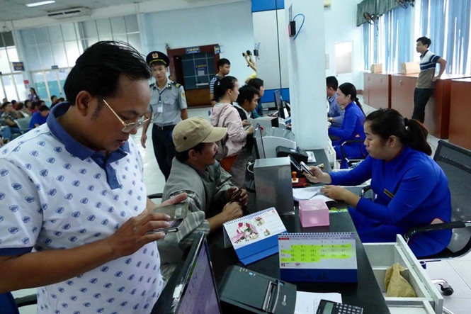 Ga Sai Gon len lich phat so thu tu mua ve tau Tet hinh anh