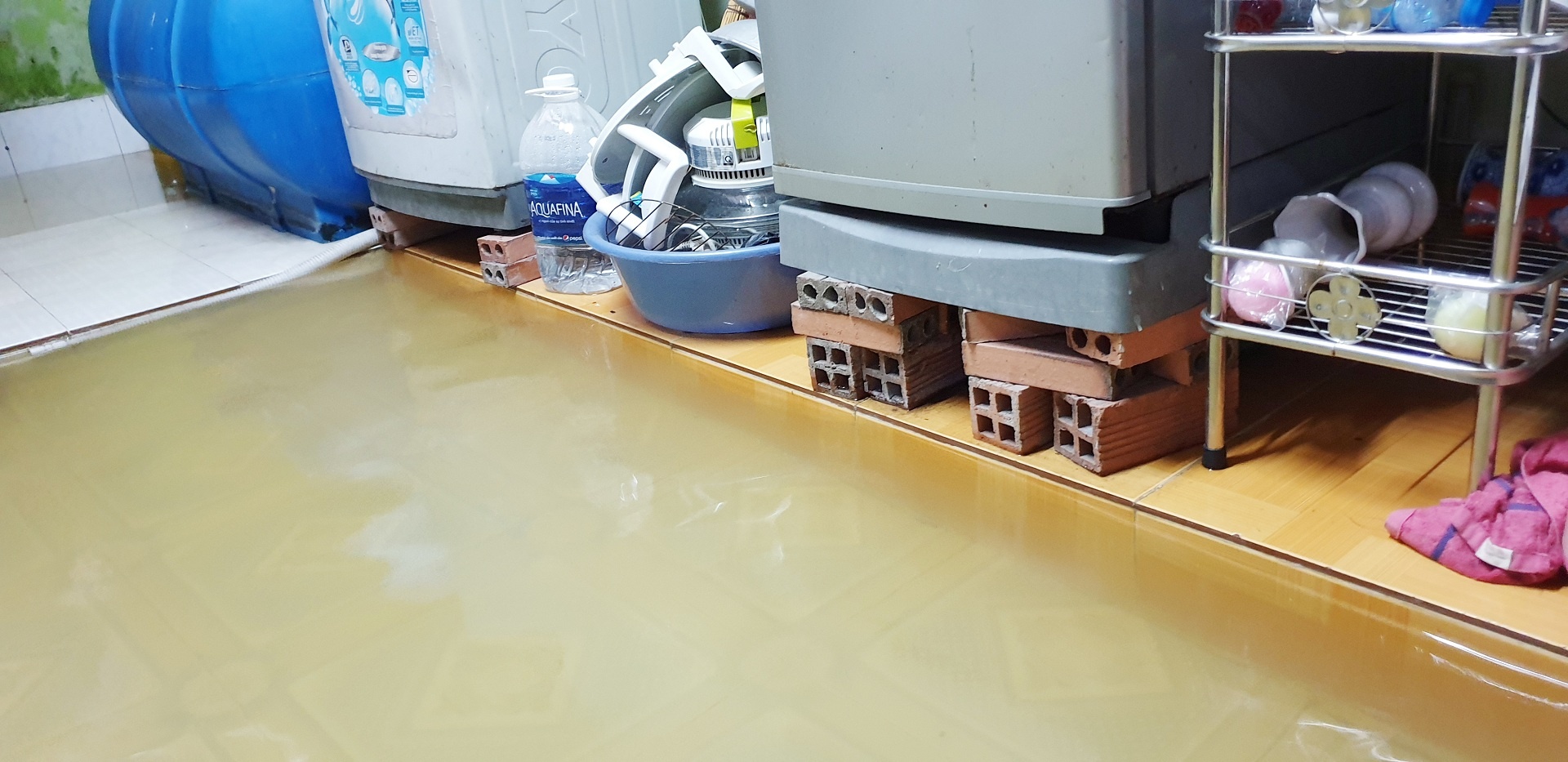 Nguoi dan chong ngap anh 7