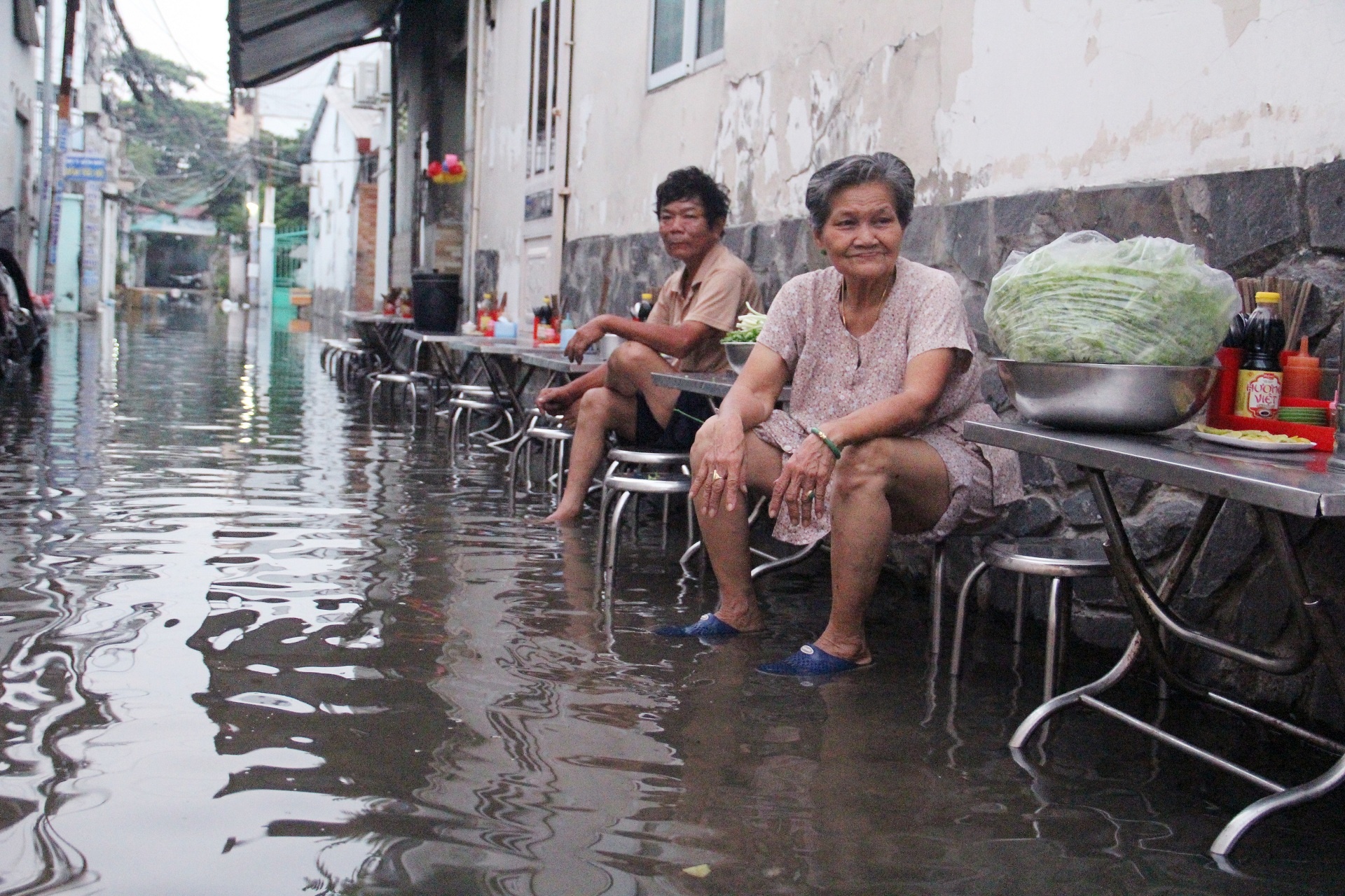 Nguoi dan chong ngap anh 9