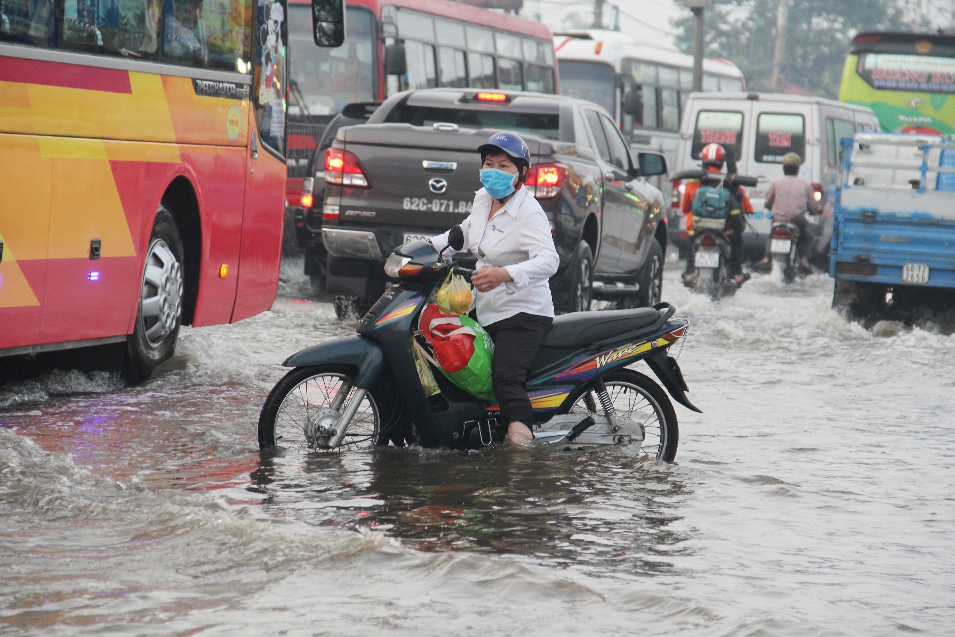 Trieu cuong ngap duong anh 9
