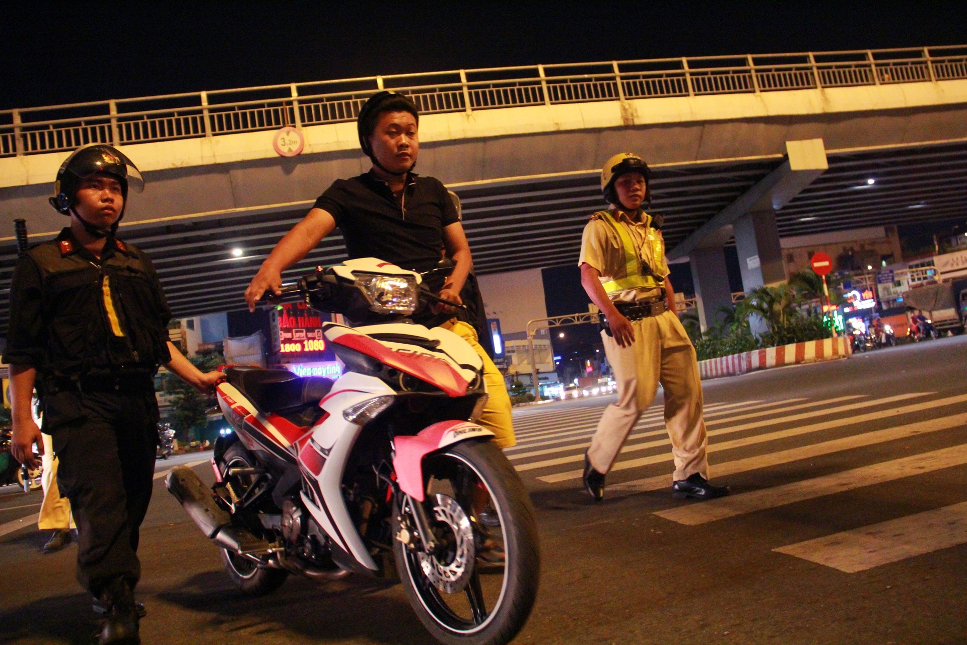 Kiem tra nong do con anh 1