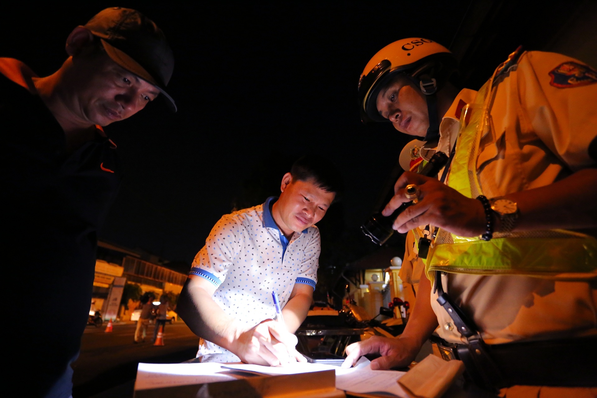 Do nong do con anh 4