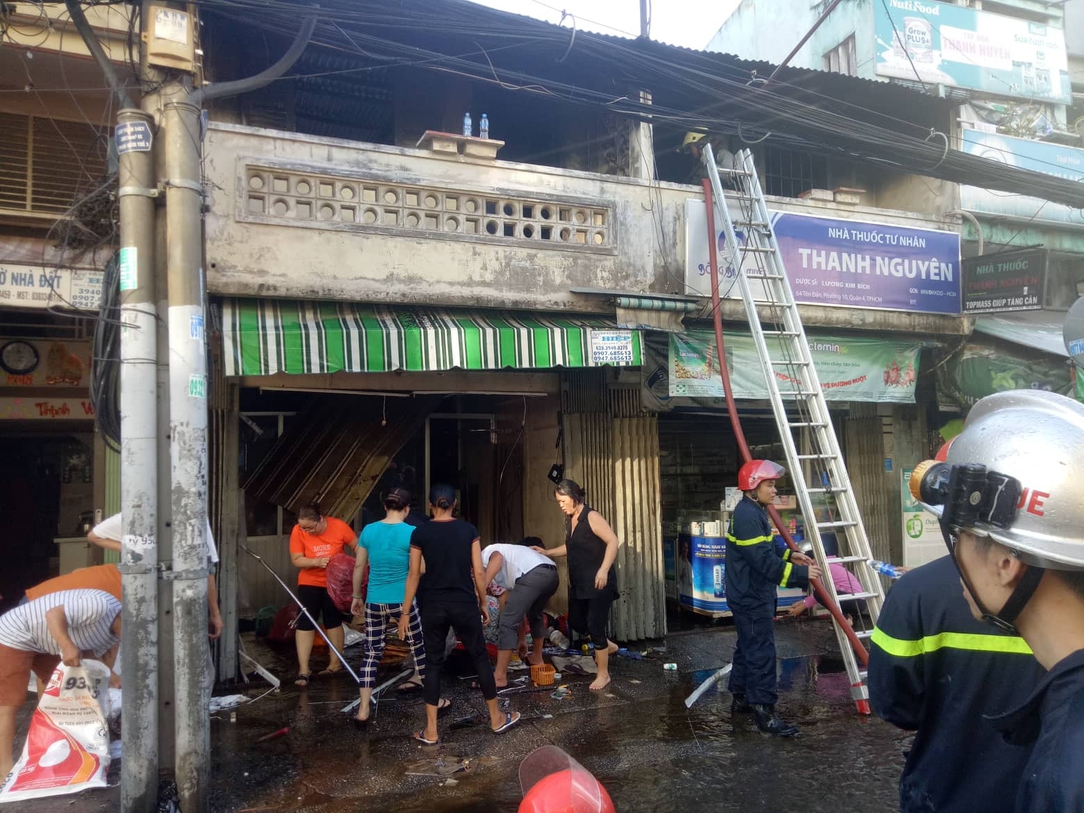 Cháy nhà ở quận 4 ảnh 1 Chay nha o quan 4 anh 1