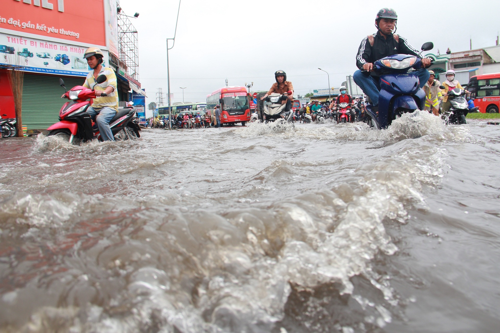 Ky vong sieu du an 10.000 ty giup Sai Gon het ngap do trieu cuong hinh anh