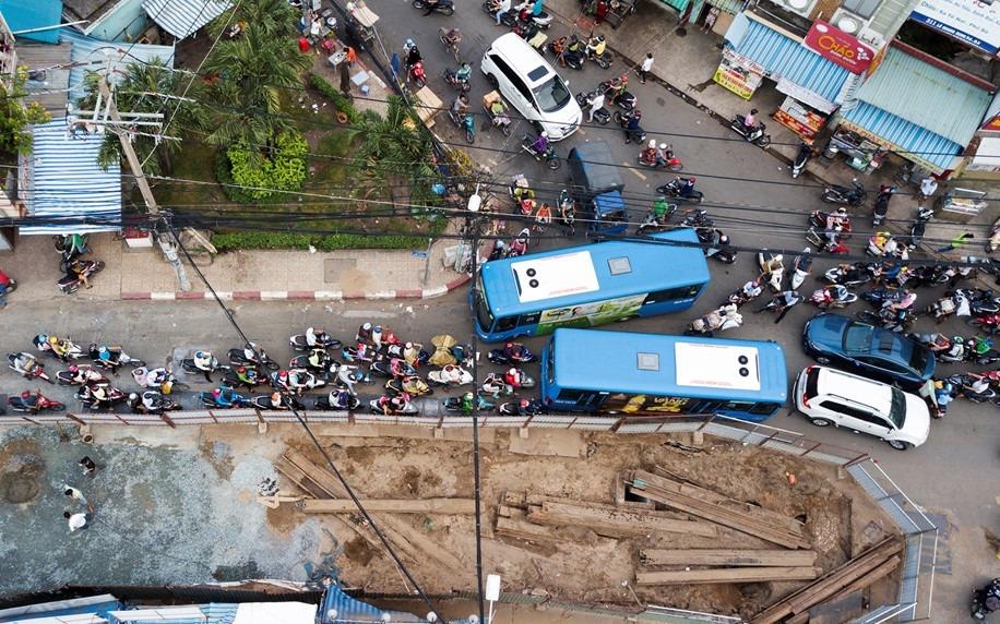 TP.HCM tam ngung dao duong dip Tet Nguyen dan 2019 hinh anh