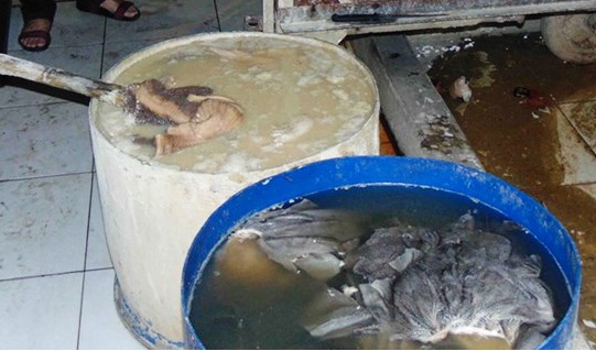 Noi tang bo duoc lam trang bang voi truoc khi dem ban o Sai Gon hinh anh