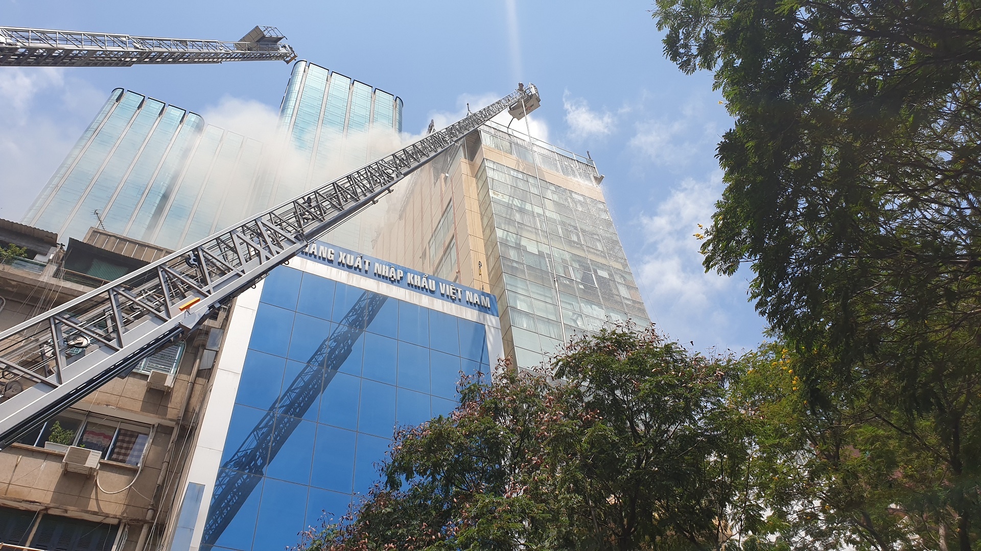 Cháy nhà hàng ảnh 1 Chay nha hang anh 1