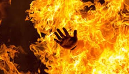 Doi nam nu chay nhu duoc trong dem o Sai Gon hinh anh