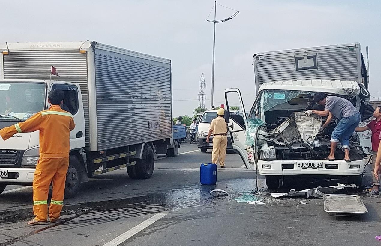 Tai nạn giao thông ảnh 1 Tai nan giao thong anh 1