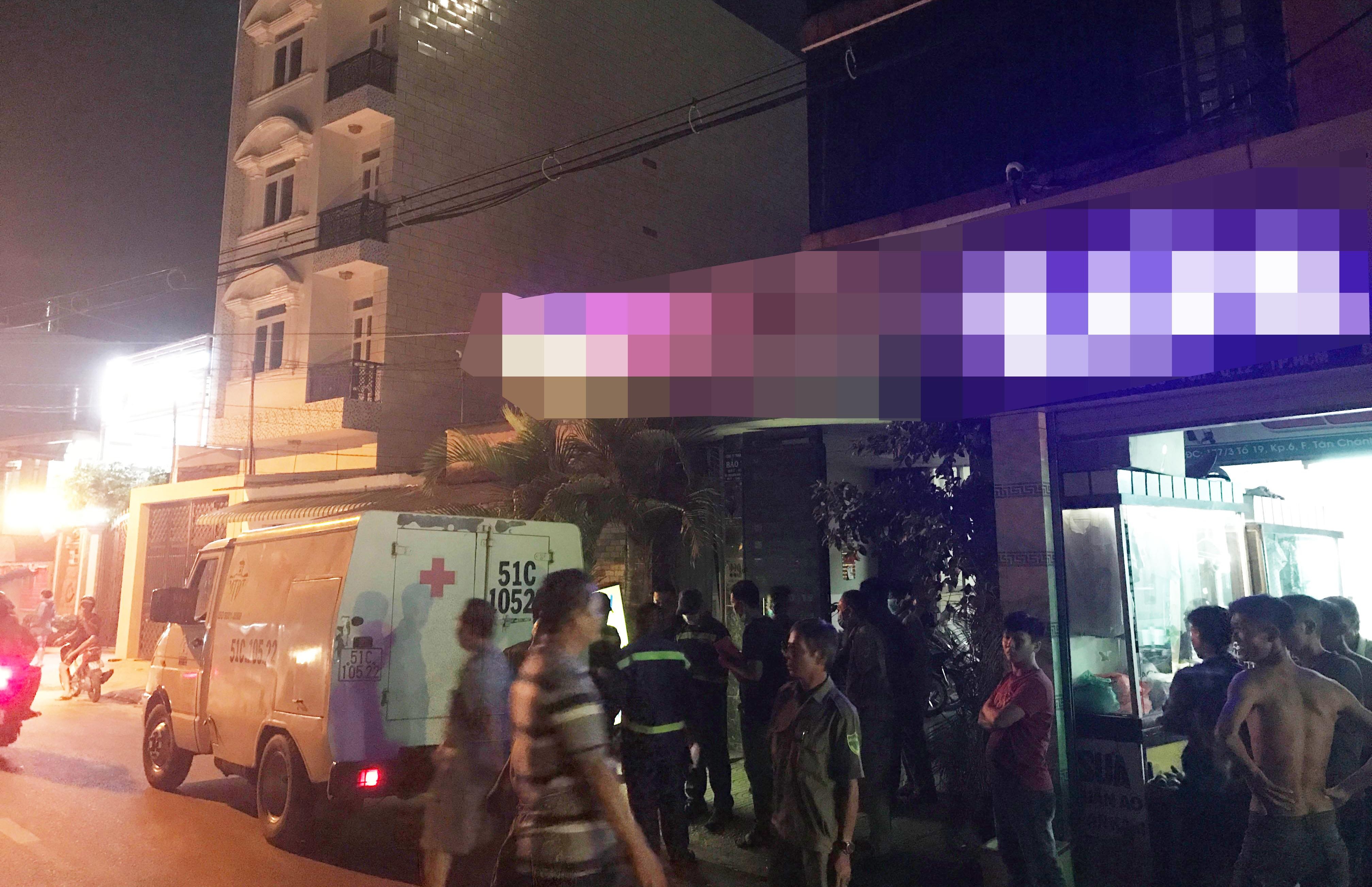 Viet thu tuyet menh gui vo con, nguoi dan ong treo co tu tu o Sai Gon hinh anh