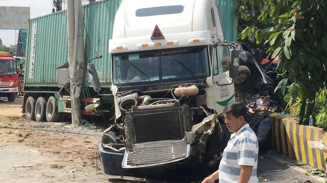 Tai xe gay tai nan lam 5 nguoi chet o Tay Ninh khai 'do buon ngu' hinh anh