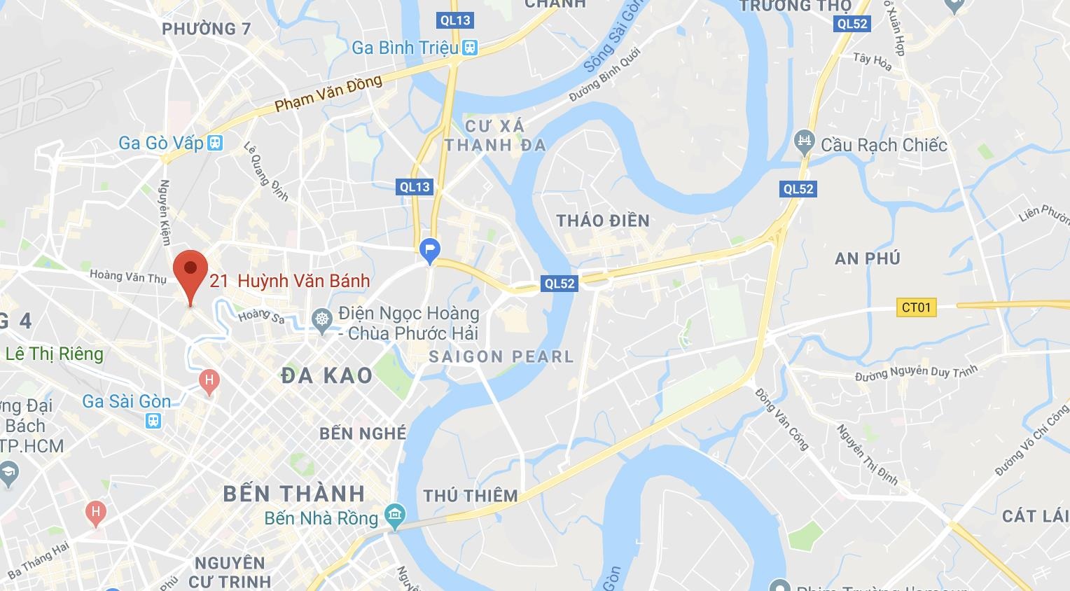 Ôtô tông 2 xe máy ảnh 2 Oto tong 2 xe may anh 2