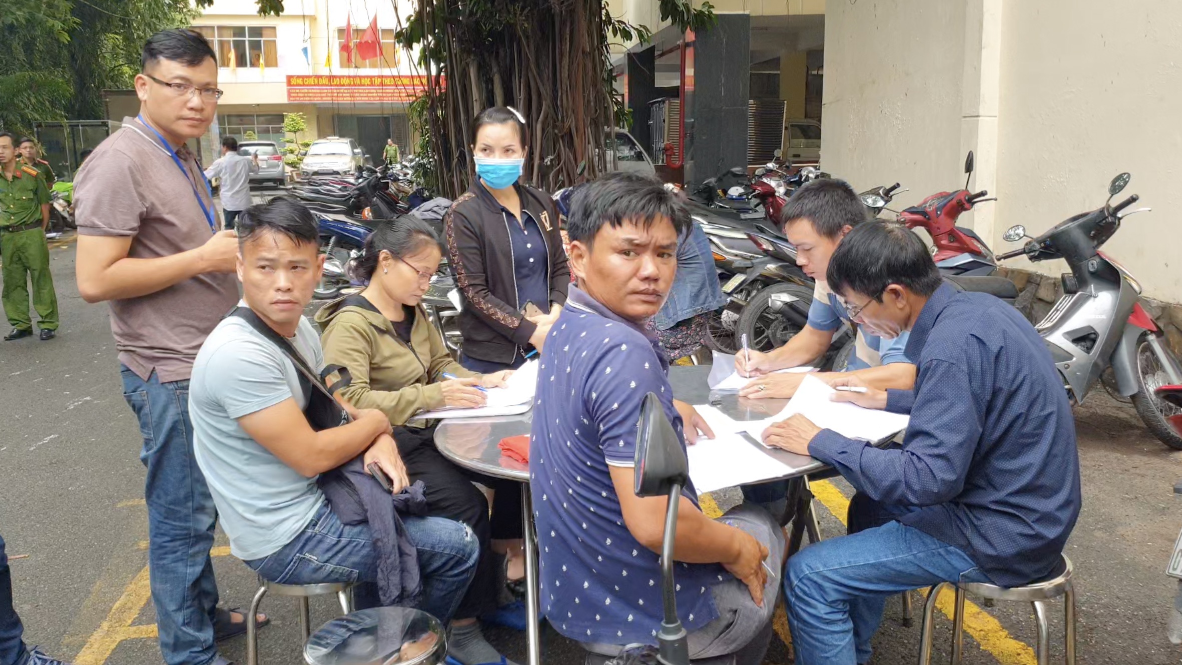 Địa ốc Alibaba lừa đảo ảnh 1 Dia oc Alibaba lua dao anh 1