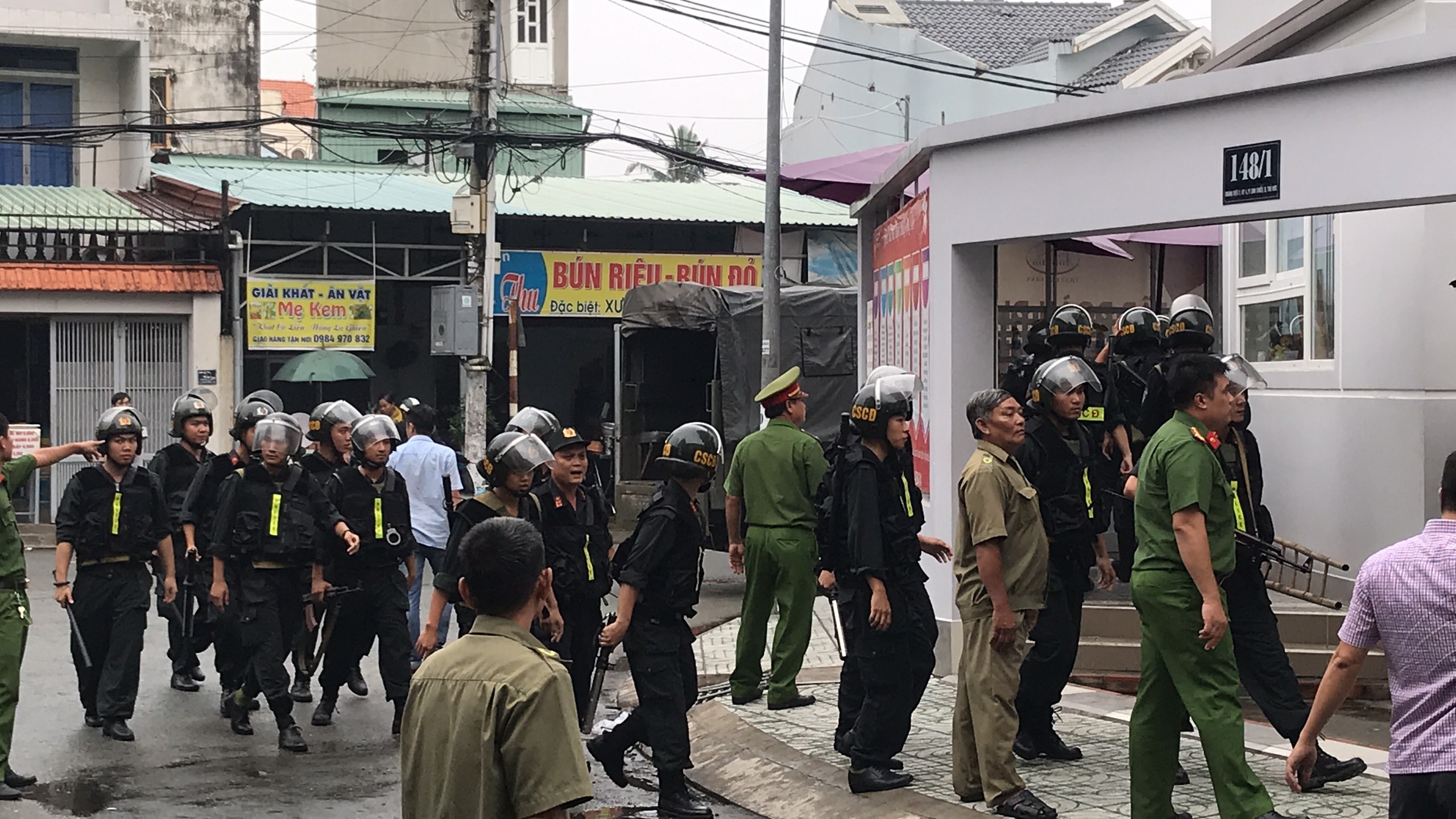 Bat lanh dao Cong ty Alibaba anh 2