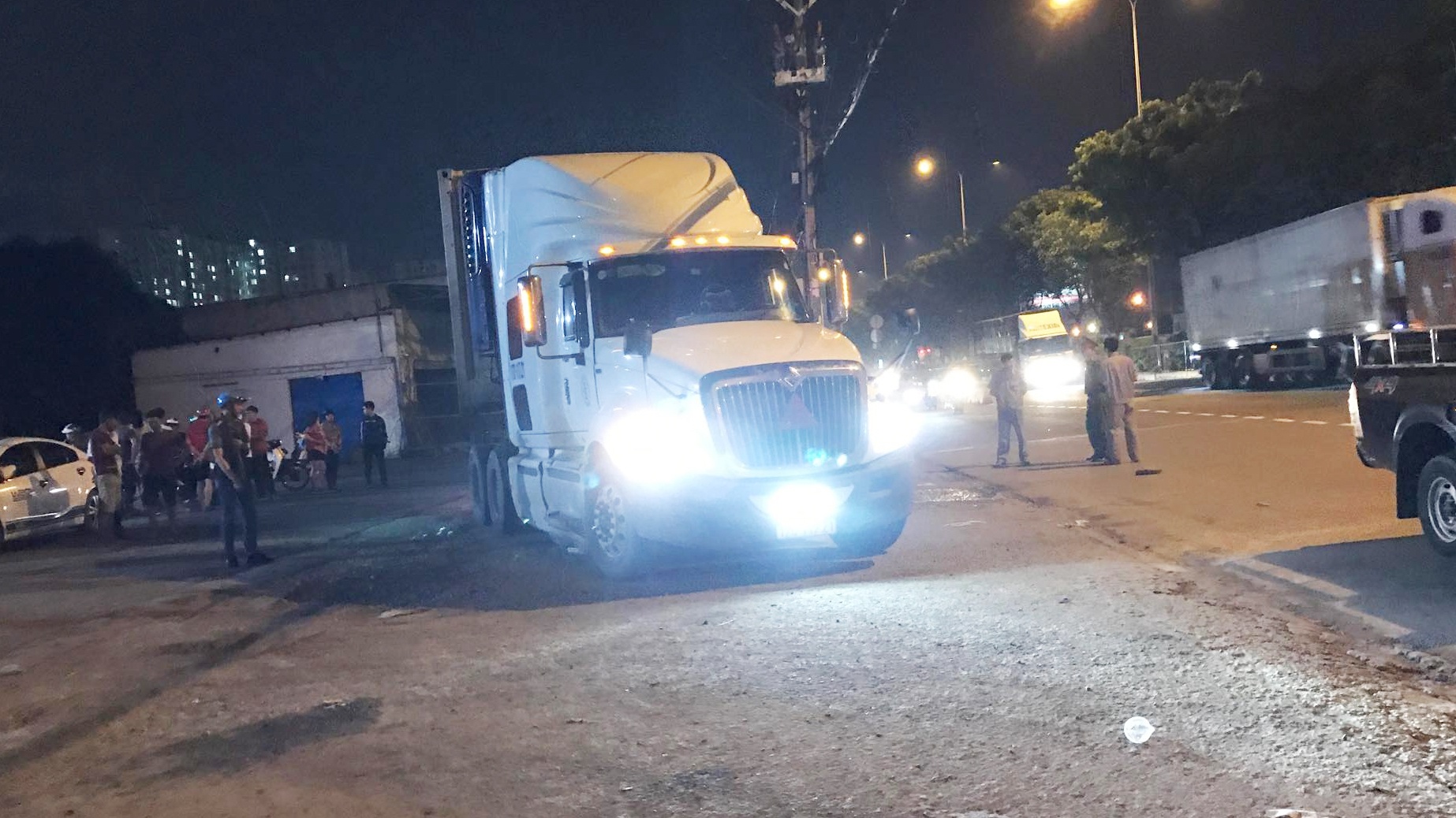 xe dau keo can chet nguoi anh 1