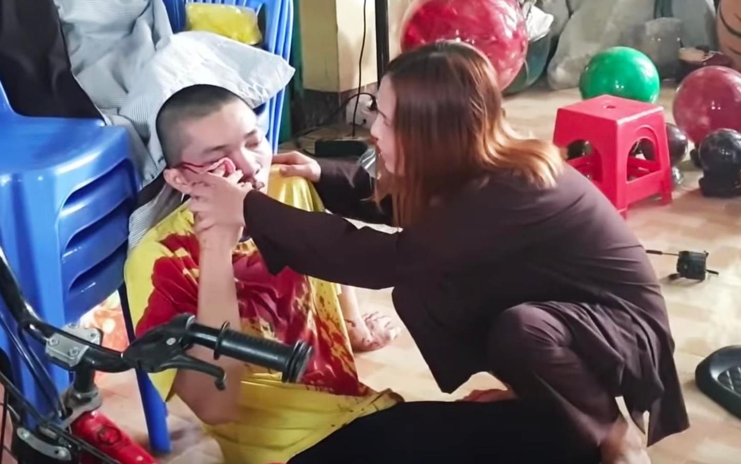 Noi o cua 5 chu tieu thi 'Thach thuc danh hai' bi dap pha hinh anh