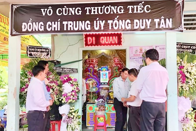 Trung uý công an tử vong khi bắt cướp ảnh 1 Trung uy cong an tu vong khi bat cuop anh 1
