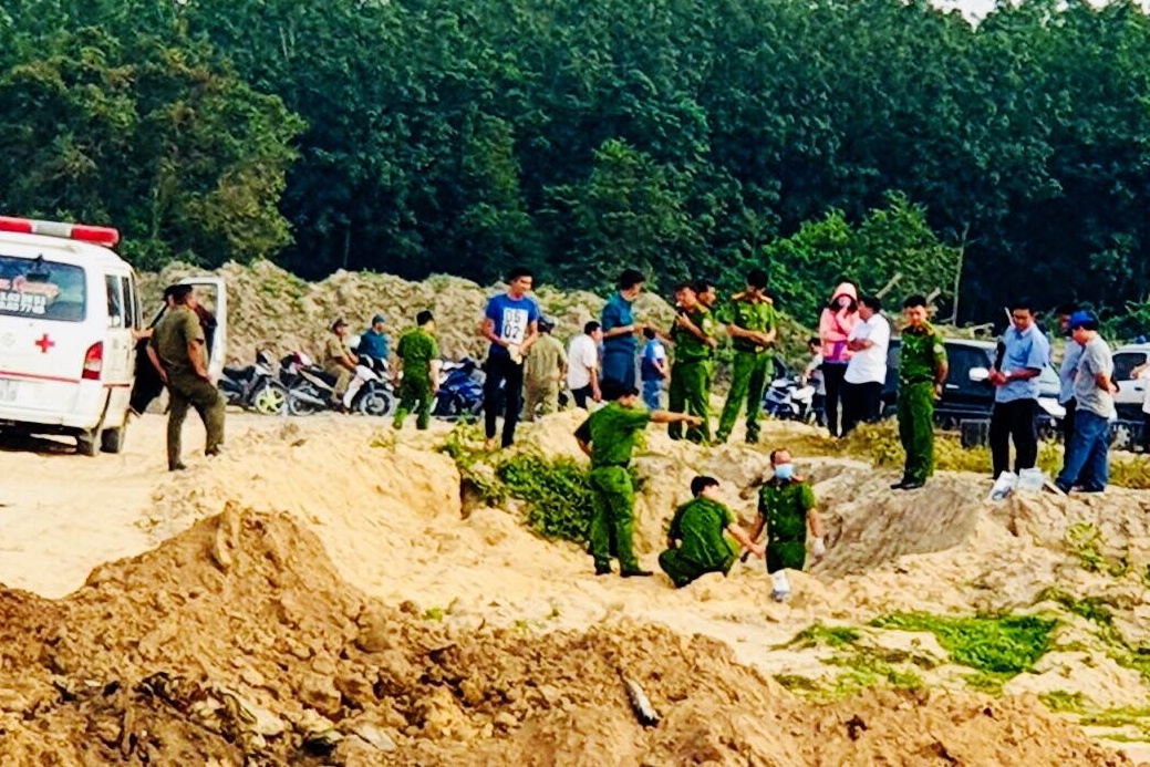 Xác người cháy đen ảnh 1 Xac nguoi chay den anh 1