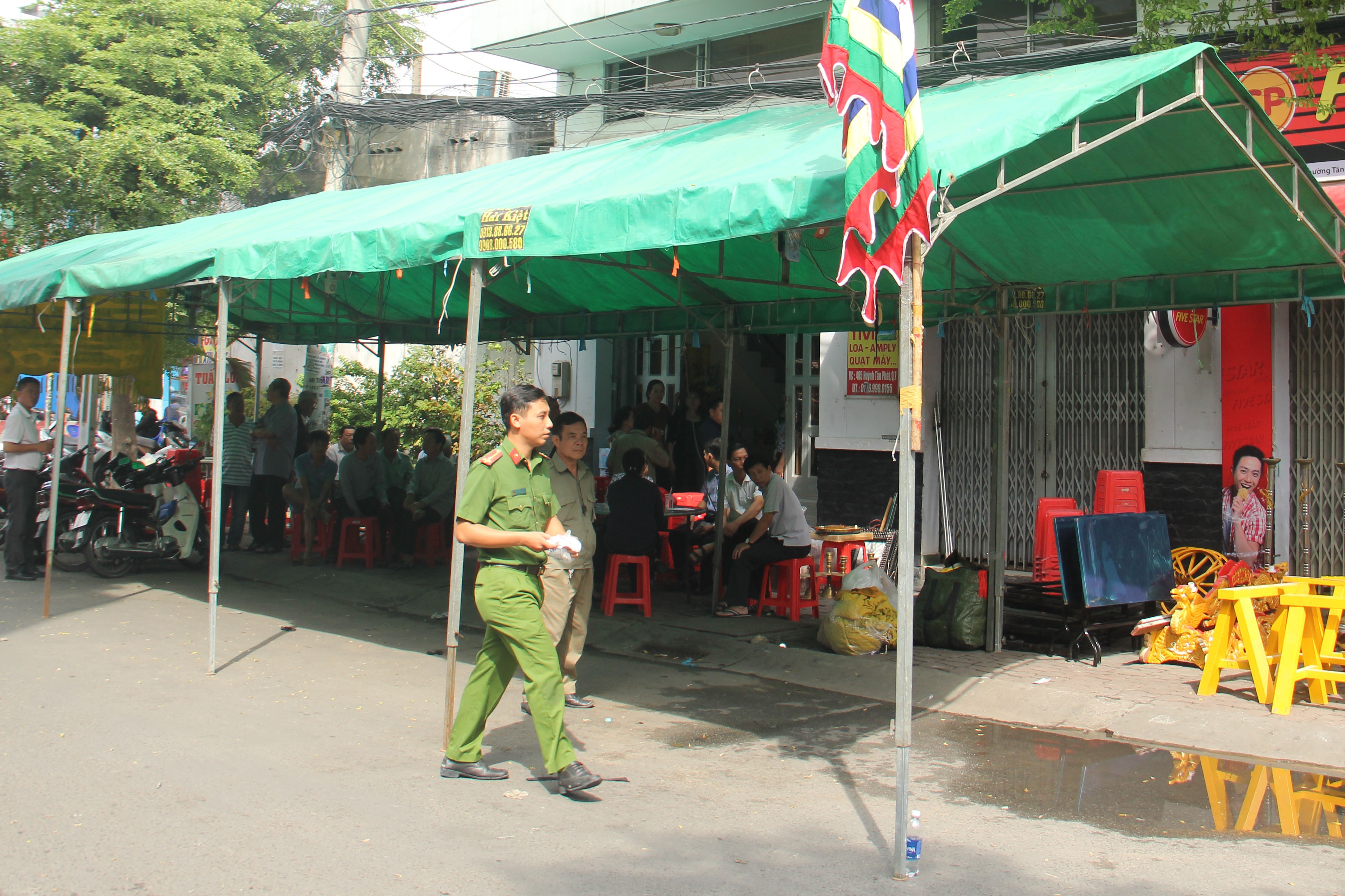 Chay nha 3 nguoi chet anh 9