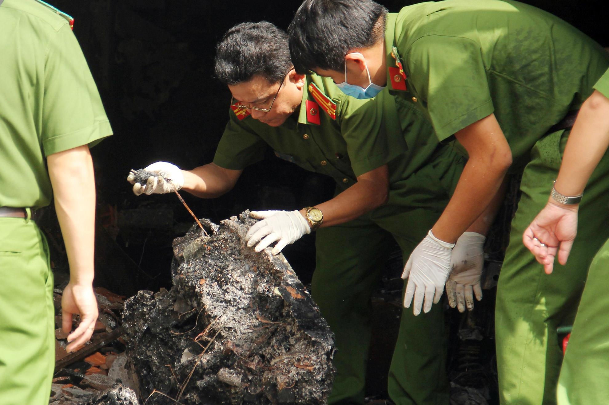 Hien truong vu chay khien 3 nguoi cung gia dinh tu vong o TP.HCM hinh anh